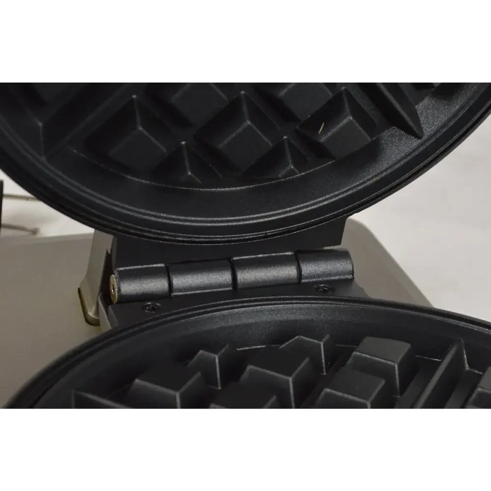 Cuisinart VWM-200PC1 Vertical Waffle Maker 800W Stainless Steel Iron Cooker